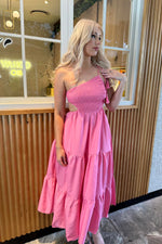 Arli Maxi Dress - Pink