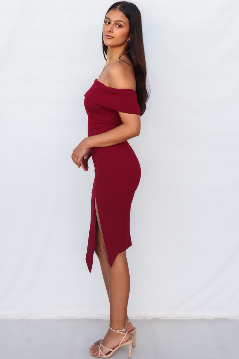 Femme Fatale Dress - Wine